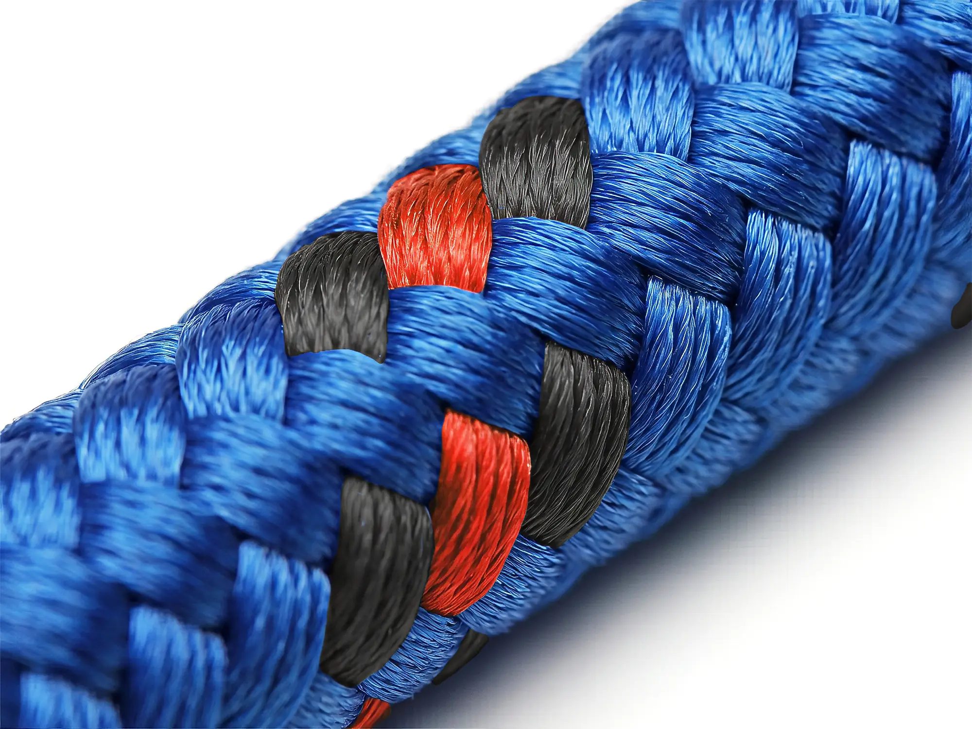 Macro photograph showing 16-plait polyester construction with blue, red and black carrier strands clearly visible
